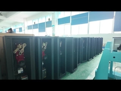 Automatyczna brama barierowa z wyciągającym się zabezpieczeniem